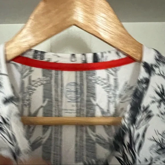 Tory Burch White & Navy Pima Cotton Short Sleeve Scoop Neck Plant Print Top - Picture 7 of 7